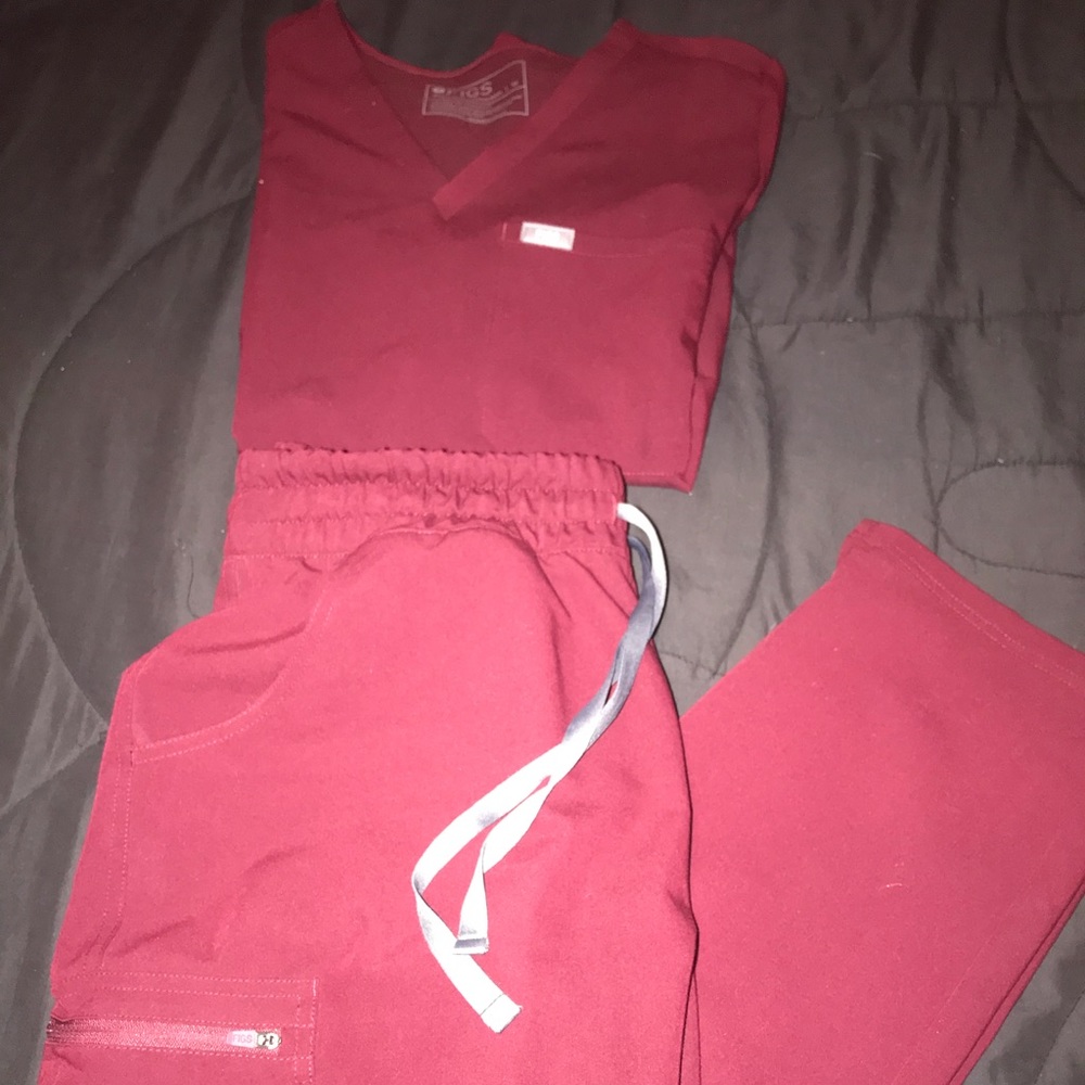Figs Catarina Scrub Top and High-Waisted Yola Scrub Pants in Burgundy